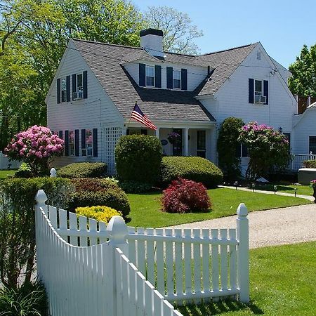 The Carriage House Inn Chatham Exterior foto